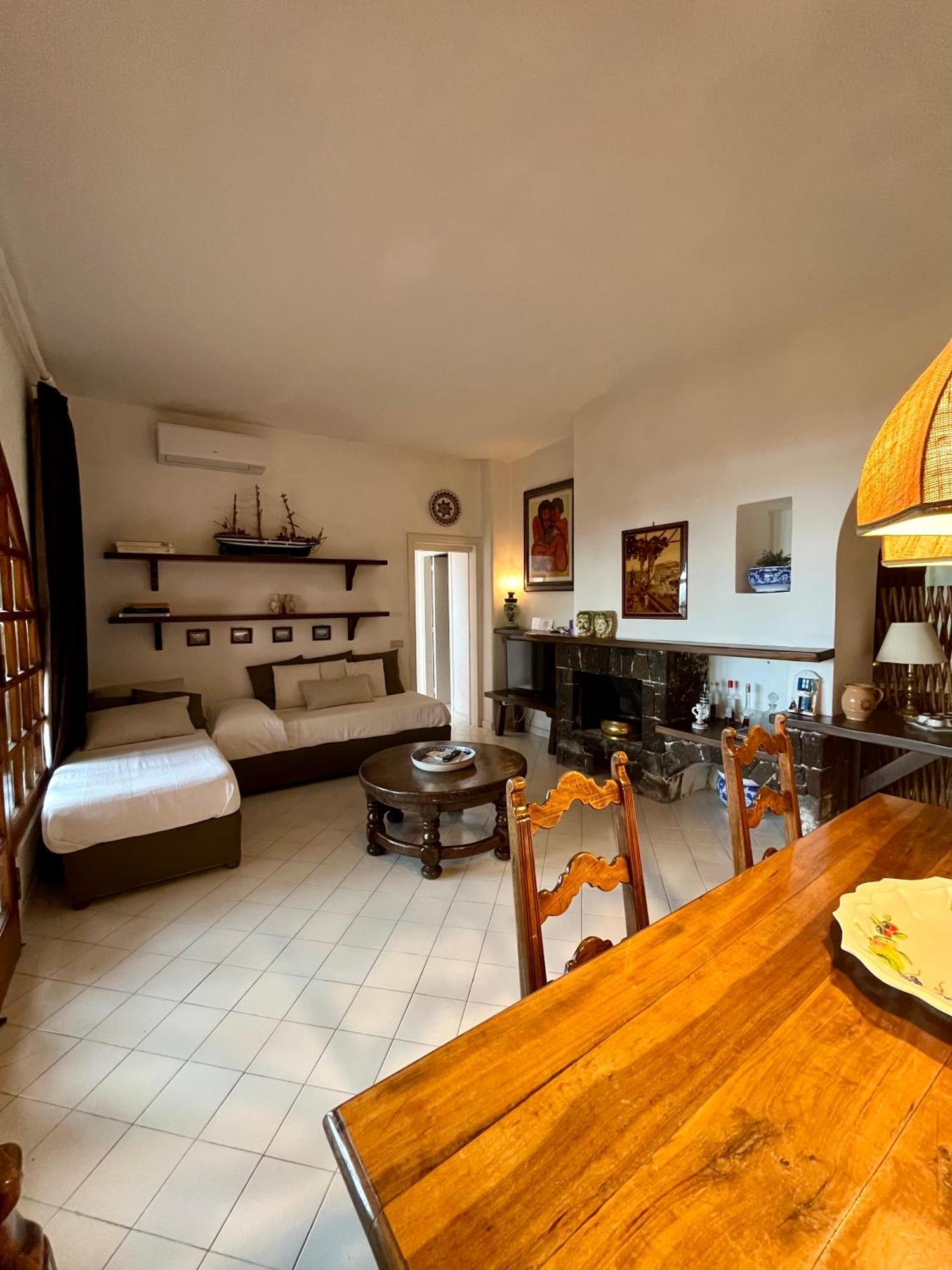 Villa Le Palme Forio di Ischia Rum bild